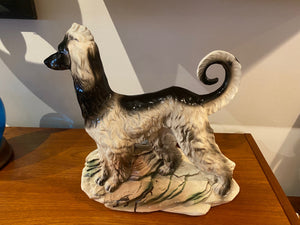 Front of Fabulous 1950s porcelain afghan dog TV lamp. In great working condition. Small drip mark on front. See images. Manufactured by Lane & Co. Van Nuys, CA- Cook Street Vintage