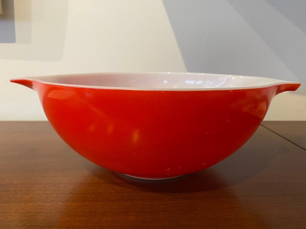 Bright red 1970s Pyrex 444 mixing bowl in excellent condition- Cook Street Vintage