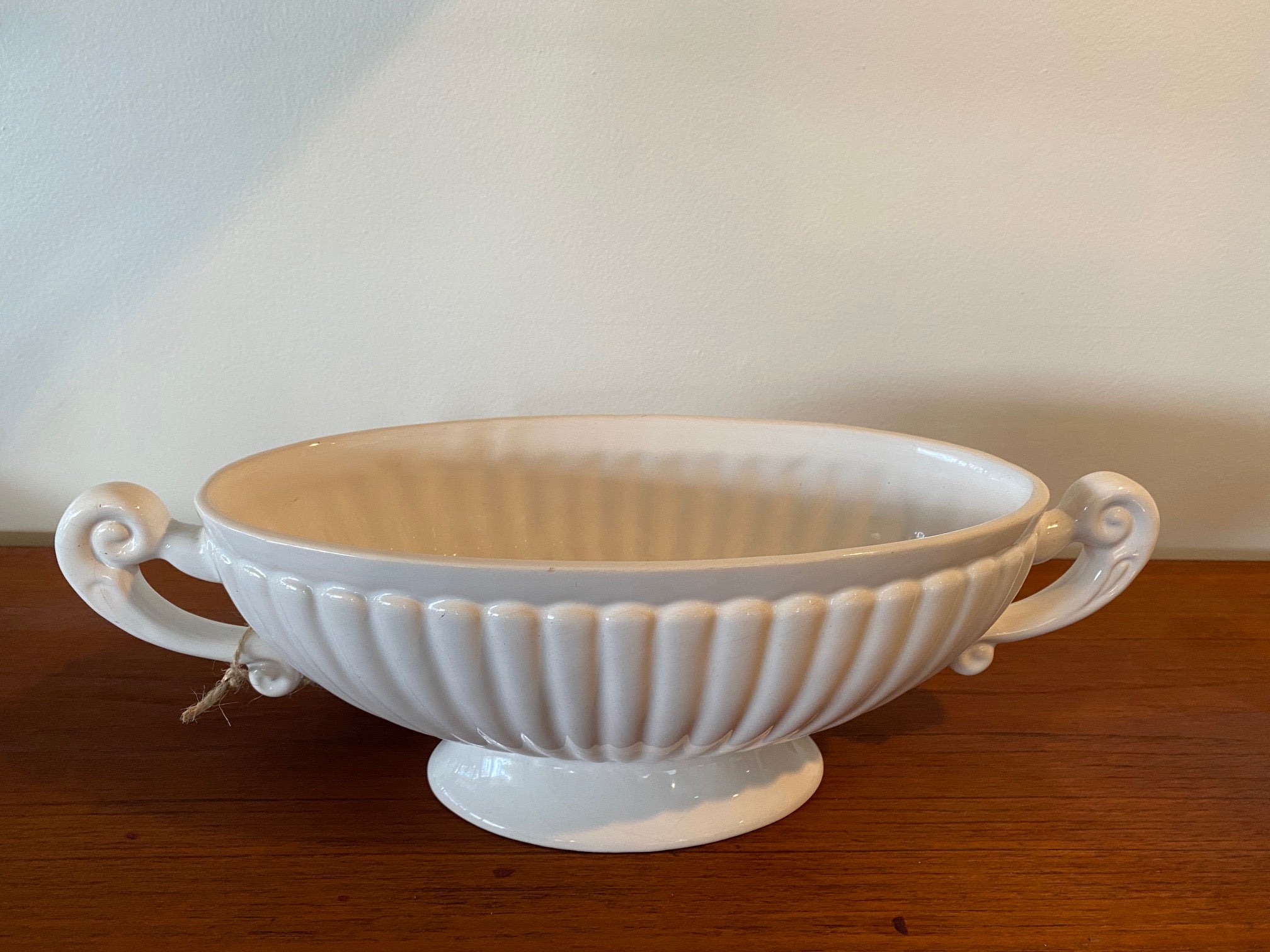 White Vintage Delft Holland Planter