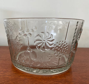 Vintage Littala "Flora" glass bowl. Designed by Oiva Toikka. Made in Nuutajärvi Notsjö Finland -Cook Street Vintage