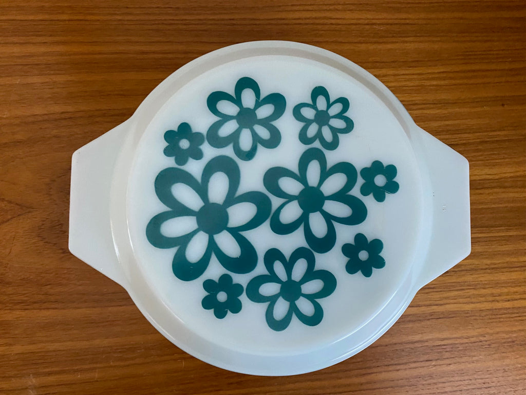 1970s Vintage JAJ Pyrex 2001 Series Casserole in Teal- Cook Street Vintage