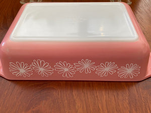 Pretty Pyrex Pink Daisy 2 QT Casserole- Cook Street Vintage