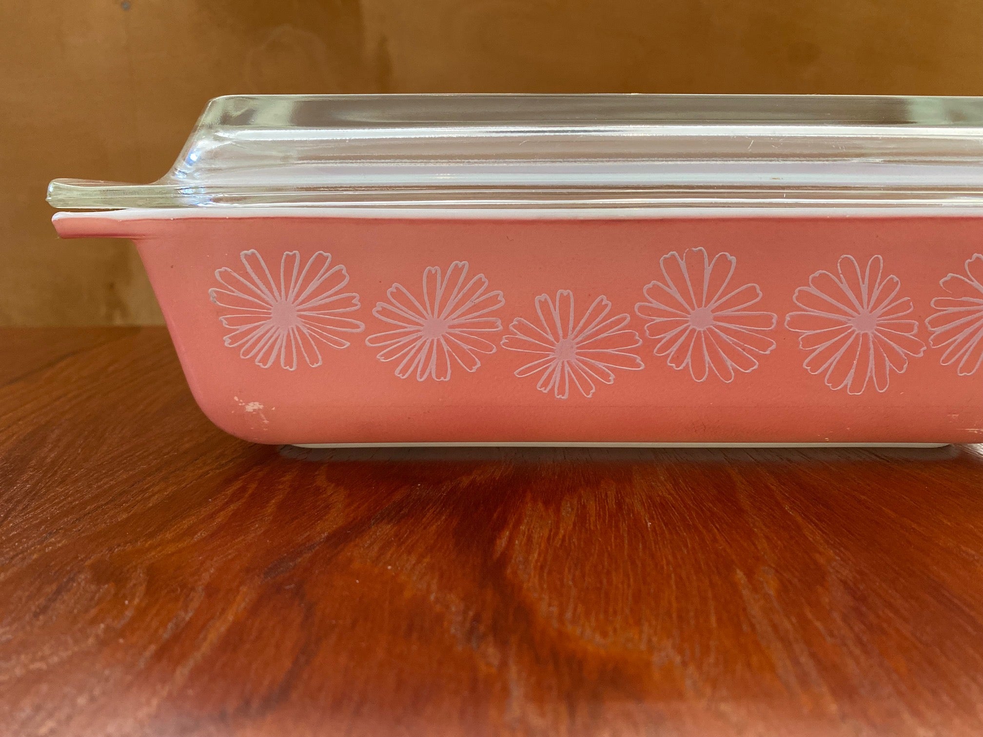 Pretty Pyrex Pink Daisy 2 QT Casserole- Cook Street Vintage