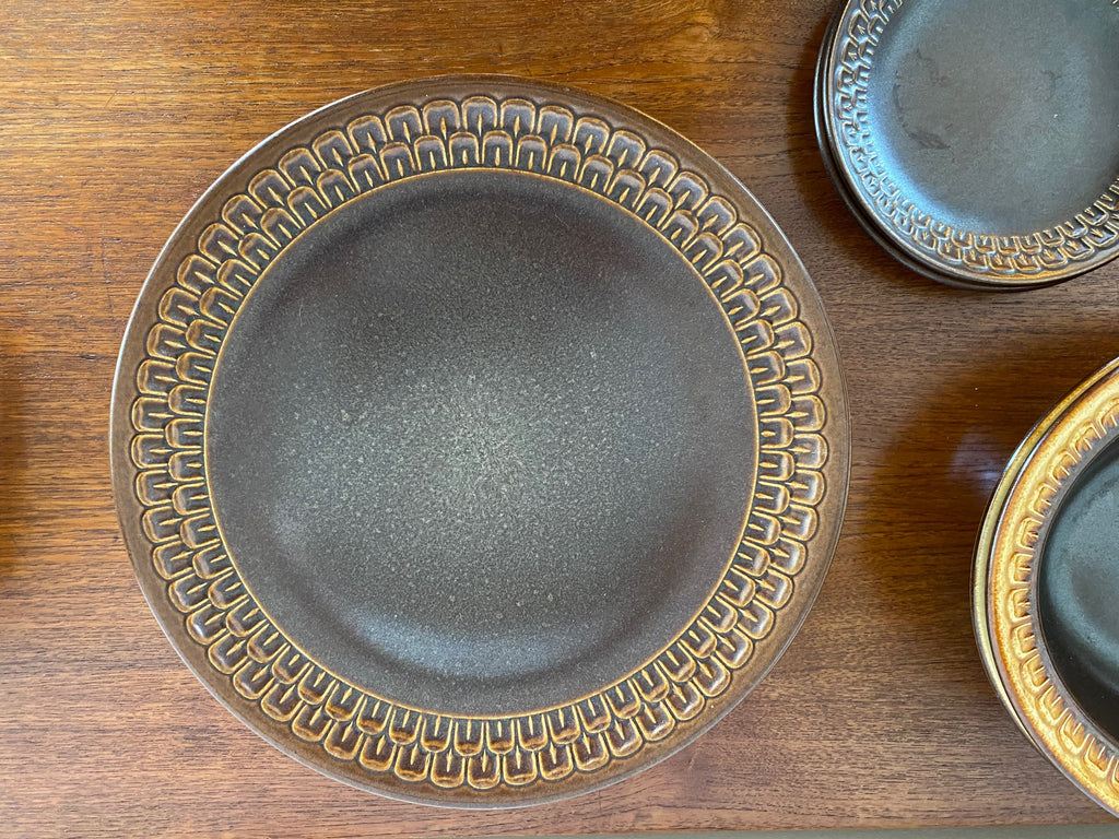 MCM Wedgewood Pennine Dinner Plates- Cook Street Vintage