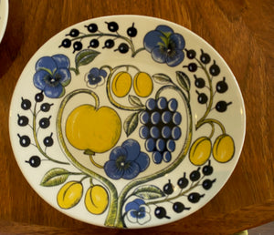 Arabia Paratiis Side Plate Designed by Birger Kaipiainen- Cook Street Vintage