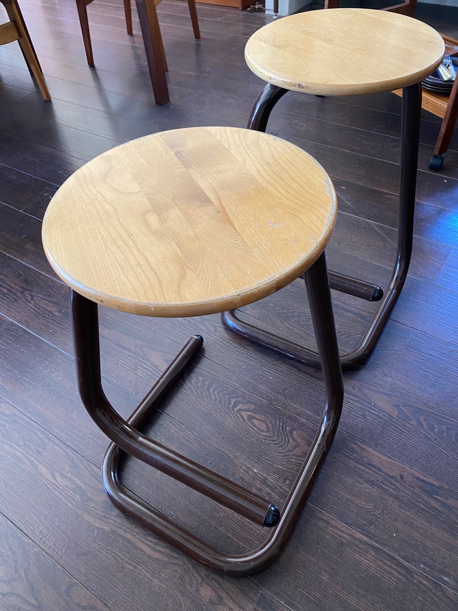 1980s Amisco Tubular Paperclip Stool- Cook Street Vintage