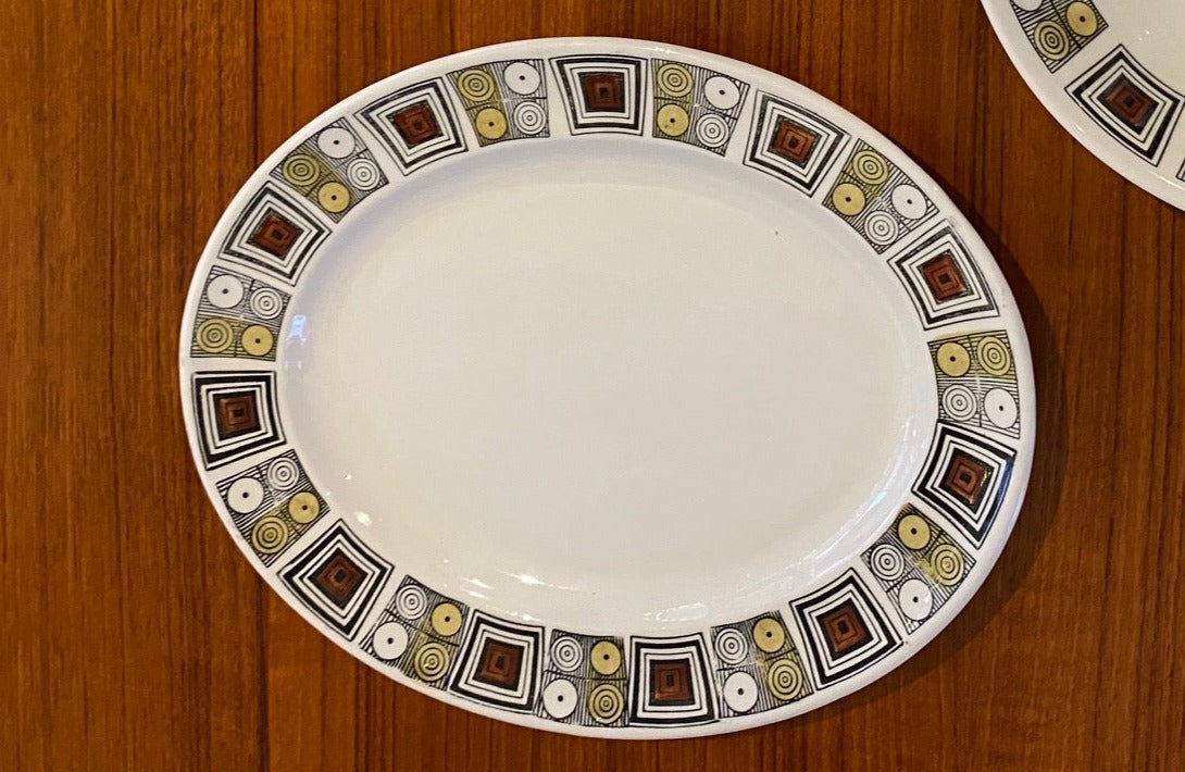 Kathie Winkle "Rushtone" Vintage Platter- Cook Street Vintage